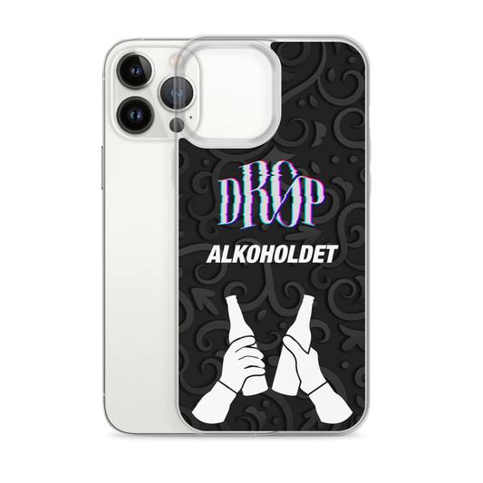 En smartphone med et DRØP Alkoholdet iPhone Cover med teksten "DROP ALKOHOLDET" og en grafik af to hænder, der klirrer på flasker, mod en mønstret sort baggrund. Dette stilfulde cover er kompatibelt med trådløs opladning, hvilket gør det både funktionelt og trendy.